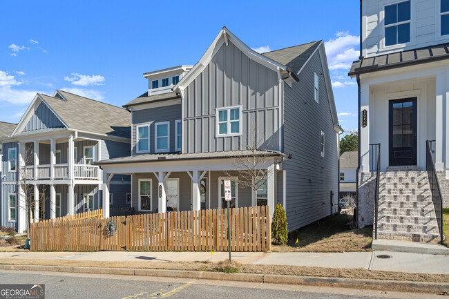 Building Photo - 1956 Stanfield Ave NW