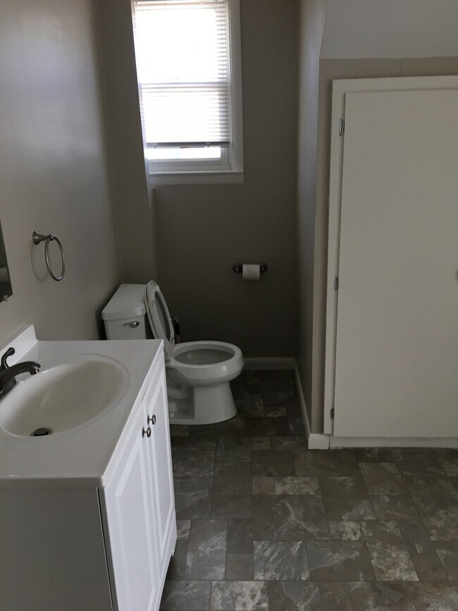 Building Photo - Lovely 3 bedroom Lyncourt home