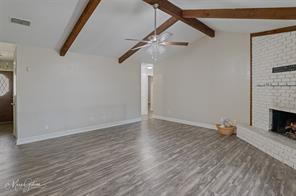 Building Photo - "Charming 3-Bed Retreat with Cozy Fireplace on Blue Spruce Drive - Your Perfect Shreveport Haven!"