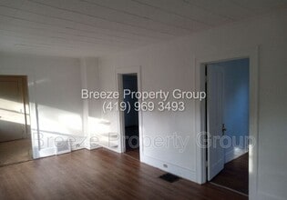 Building Photo - 2050 Berdan Ave
