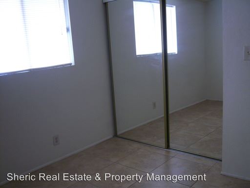 Building Photo - 6560 Sahara Ave