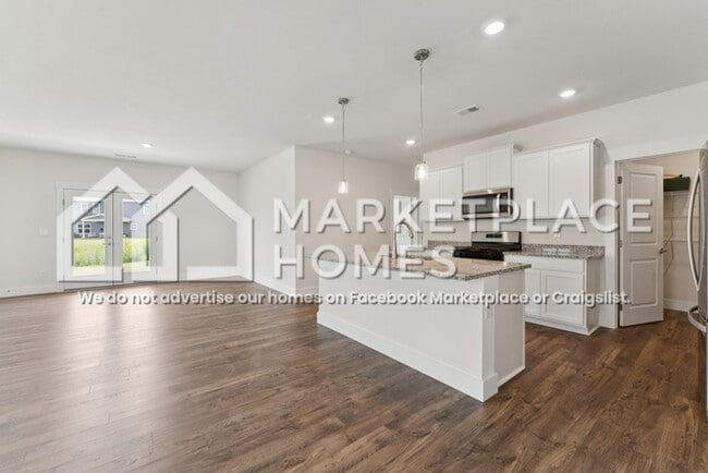 Building Photo - 8334 Bright Water Dr