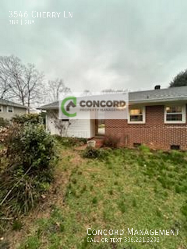 Foto del edificio - 3546 Cherry Ln