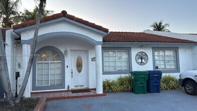 Building Photo - 17652 NW 76th Ct