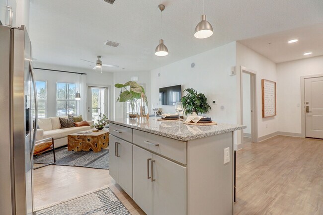 Foto del edificio - The Vantage Apartments