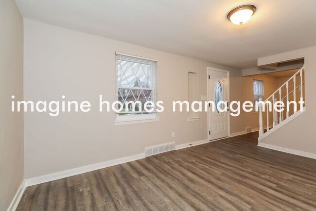 Building Photo - Charming 3 Bed 1 Bath in Monroeville