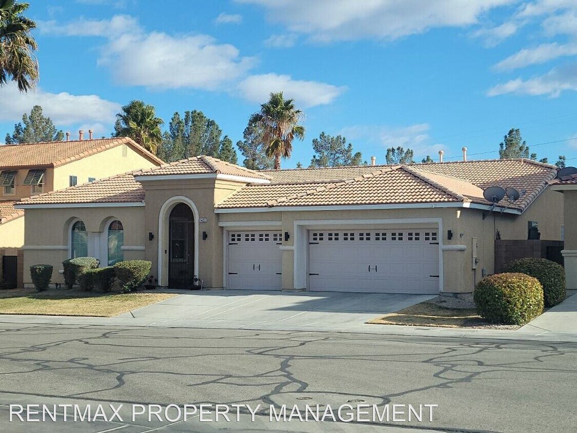 4 br, 3 bath House 1423 SILENT SUNSET AVE House Rental in North Las