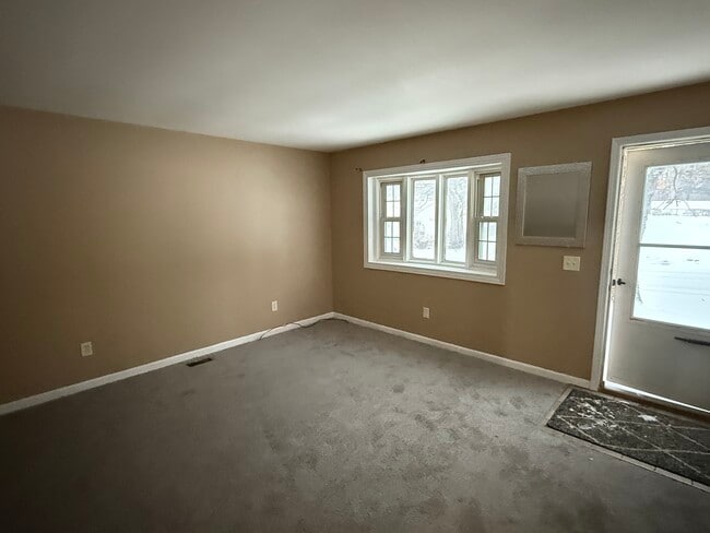 Foto del edificio - 596 Bloomfield Ave