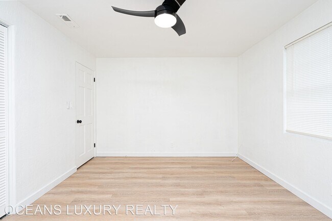 Foto del edificio - 2 br, 1 bath House - 39 Tropical Dr