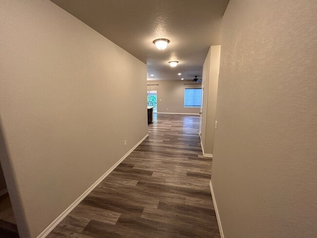 Foto del edificio - Tranquil 3 Bed 2 Bath Rancher in 80908!