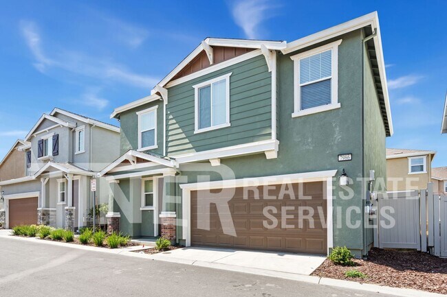 Building Photo - 7986 Lizzie Cir