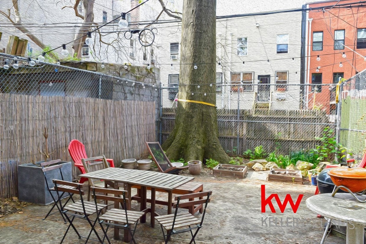 Primary Photo - 129 Jefferson Avenue