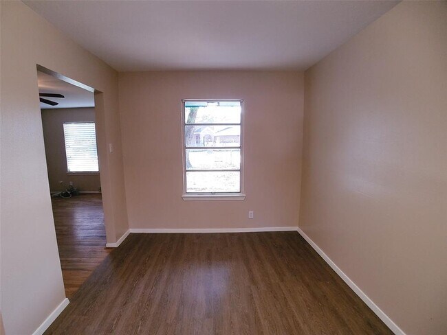 Foto del edificio - 2607 Mooney Rd