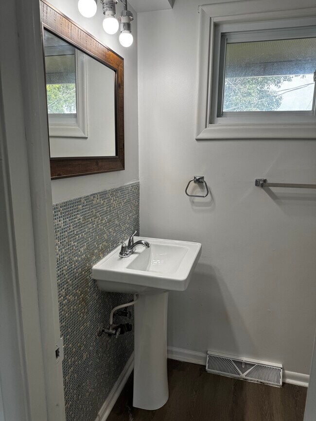 Foto del edificio - SeeMore Properties