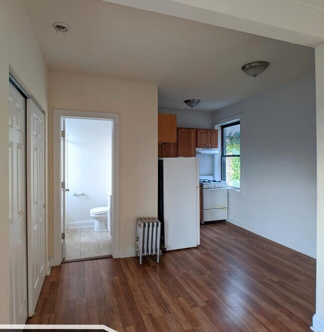 Foto del edificio - 1742 N Humboldt Blvd