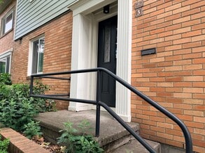 Building Photo - 2041 NE Clackamas St
