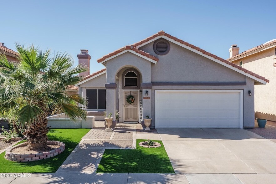 Foto principal - 6820 S Roosevelt St