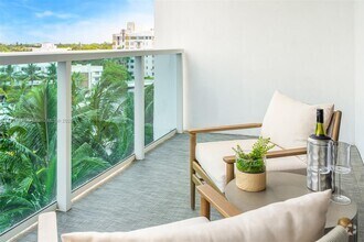 Building Photo - 2301 Collins Ave