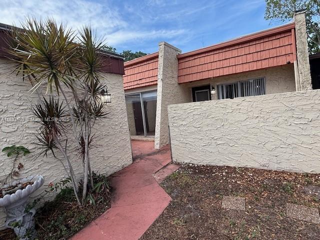 Building Photo - 9423 Oakburst Ln