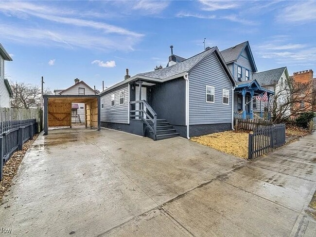 Photo - 2160 Fulton Rd House