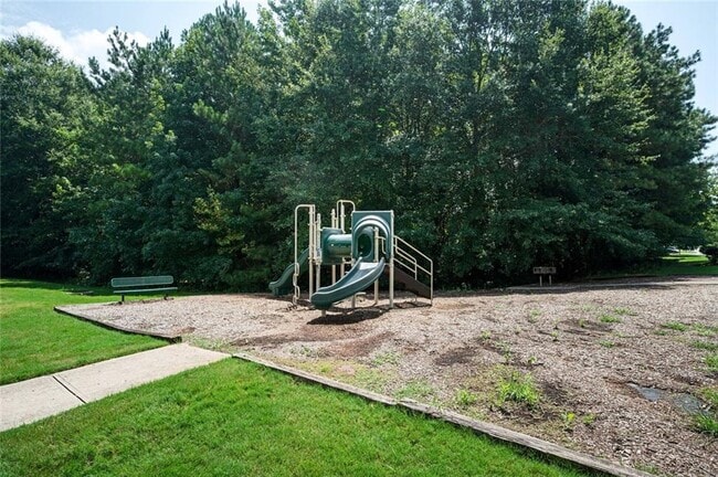 Foto del edificio - 3389 Waldrop Trail