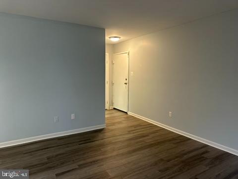 Building Photo - 10204 Prince Pl