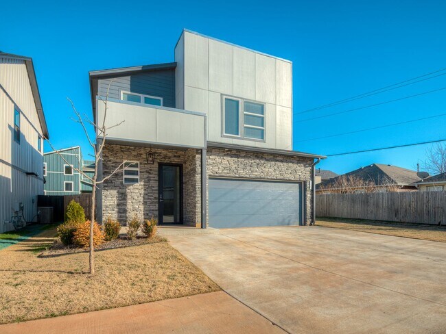 Building Photo - Beautiful New Construction Home in Oklahom...