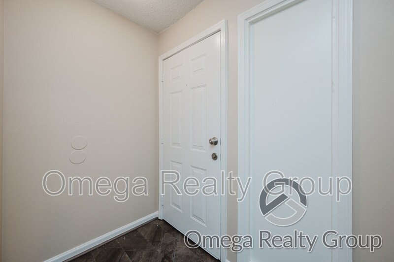 Foto principal - 3390 McGehee Rd