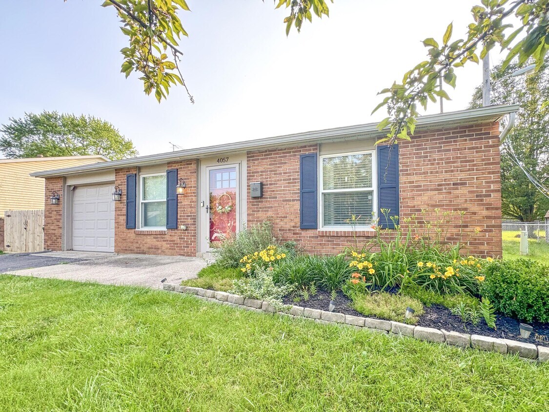 Primary Photo - 4057 Clabber Rd