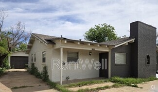 Building Photo - 1720 27th St