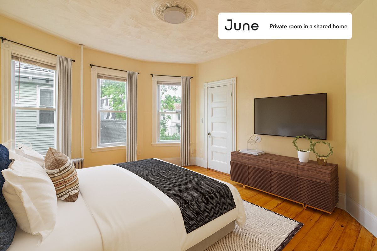 Private bedroom in 4 bed/1 bath Home - Private bedroom in 4 bed/1 bath Home