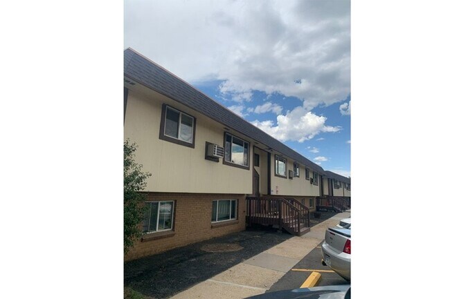 Foto del edificio - 4401-4411 Everett Dr-#4401