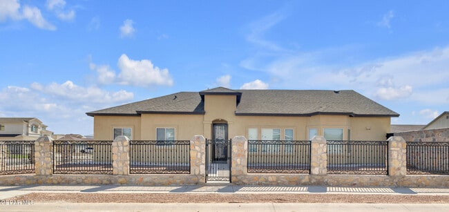 Building Photo - 14800 Sam Garcia Ave