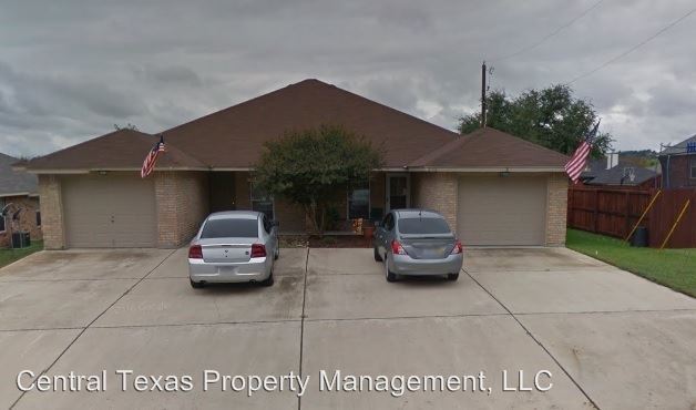 Primary Photo - 2102 Wildewood Dr