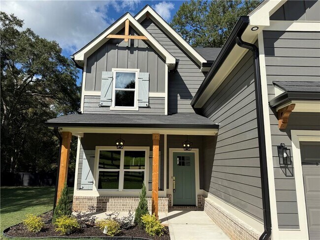 Foto del edificio - 320 Pine Valley Dr