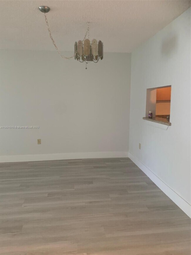 Building Photo - 1810 SW 81st Ave