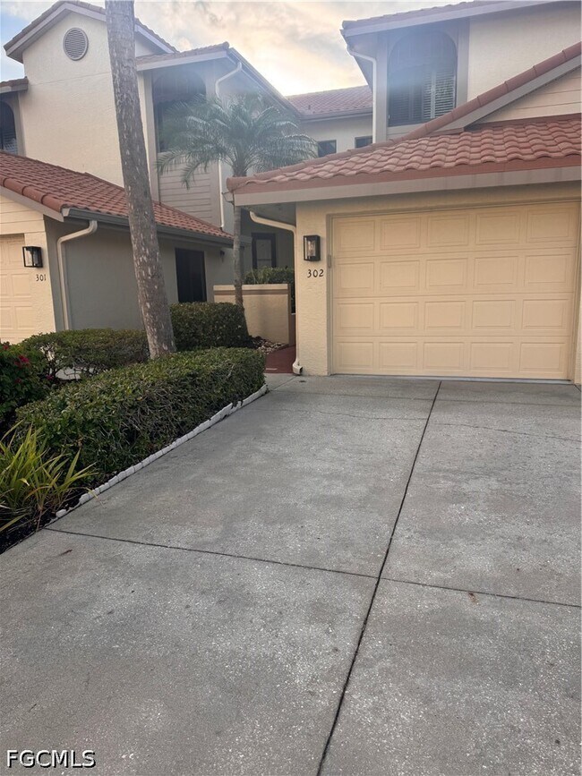 Building Photo - 16551 Heron Coach Way