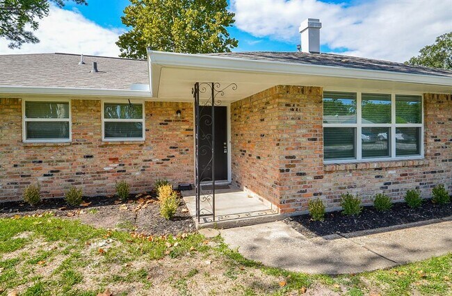 Building Photo - 3107 Peppermill Rd