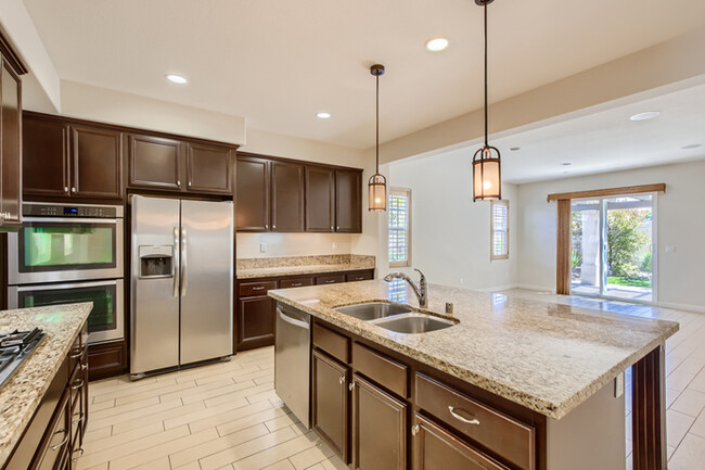 Building Photo - 39096 Clear Creek Ln, Temecula, CA, 92592