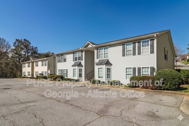 Building Photo - 1702 Stonehaven Cir