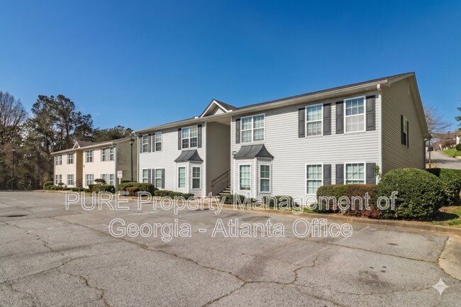 Foto del edificio - 1702 Stonehaven Cir