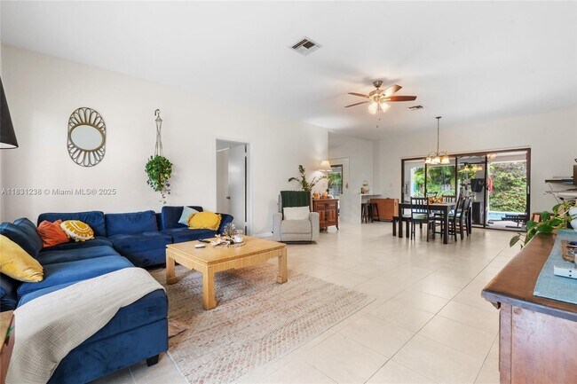 Foto del edificio - 8225 SW 117th Terrace