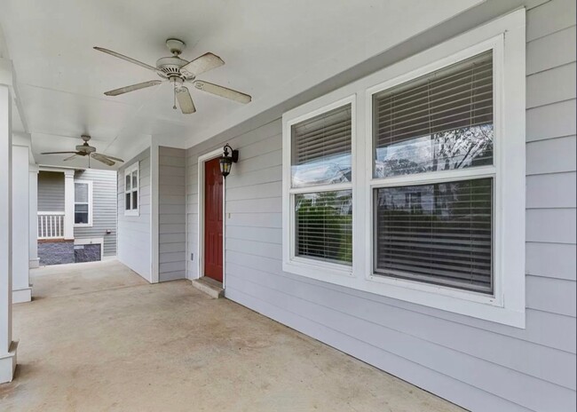 Building Photo - 3 Bed 2.5 Bath East Nashville Home - Deck ...