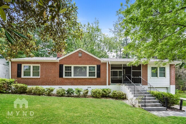 Building Photo - 2313 Eastway Rd