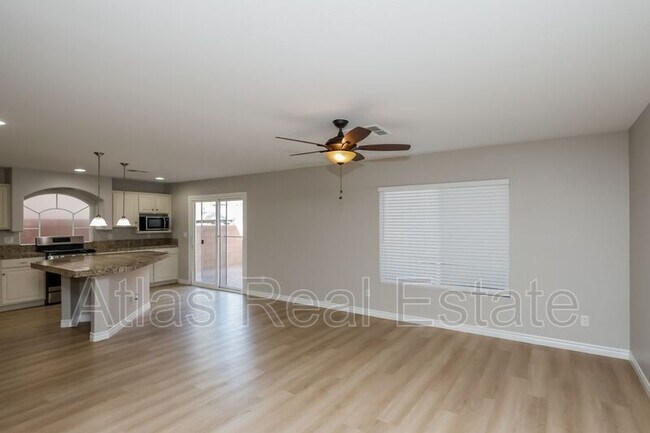 Building Photo - 4469 Mission Meadow Cir