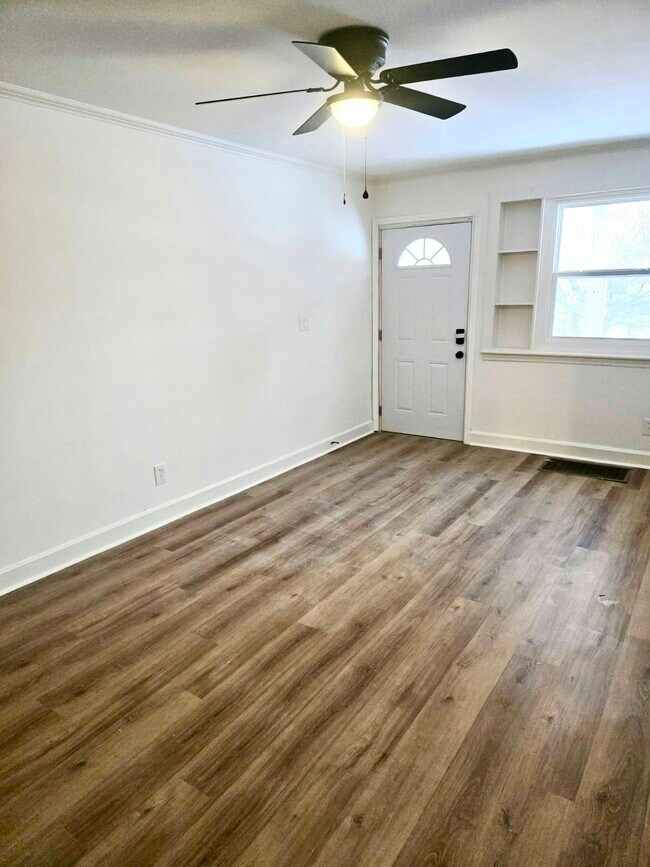 Foto del edificio - 5306 Eaton Cir