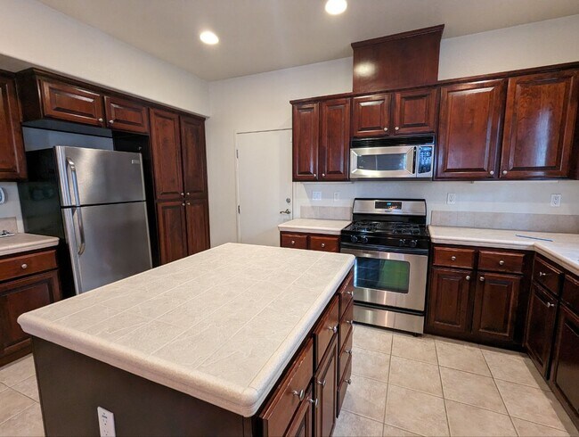 Foto del edificio - 22713 Watkins St