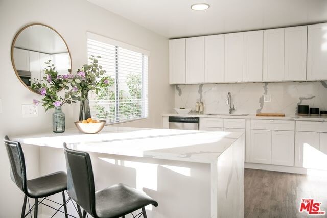 Foto principal - 2615 W 235th St