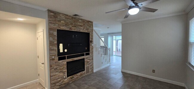 Foto del edificio - 18250 Garmetta Way