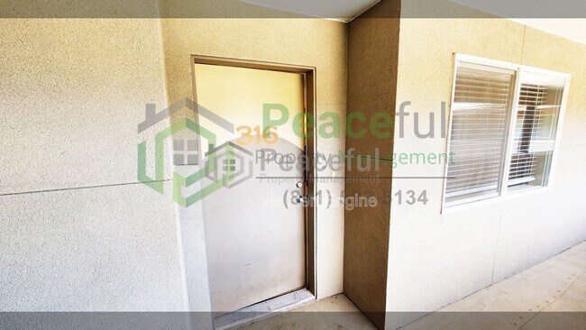 Foto del edificio - 4340 S Highland Dr